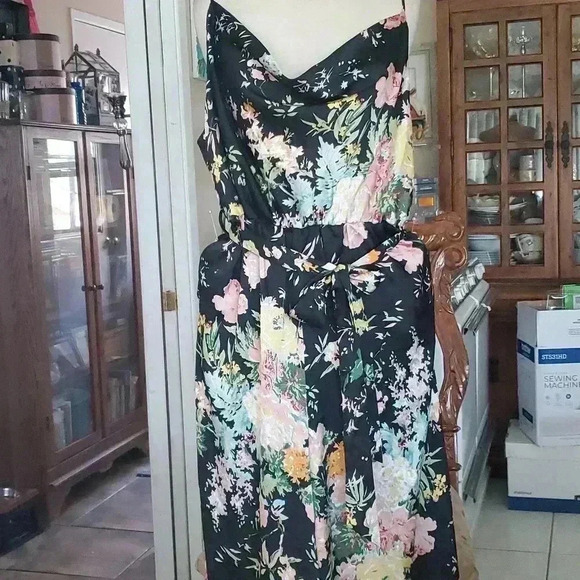 Floral Black Jumpsuit - Picture 2 of 10